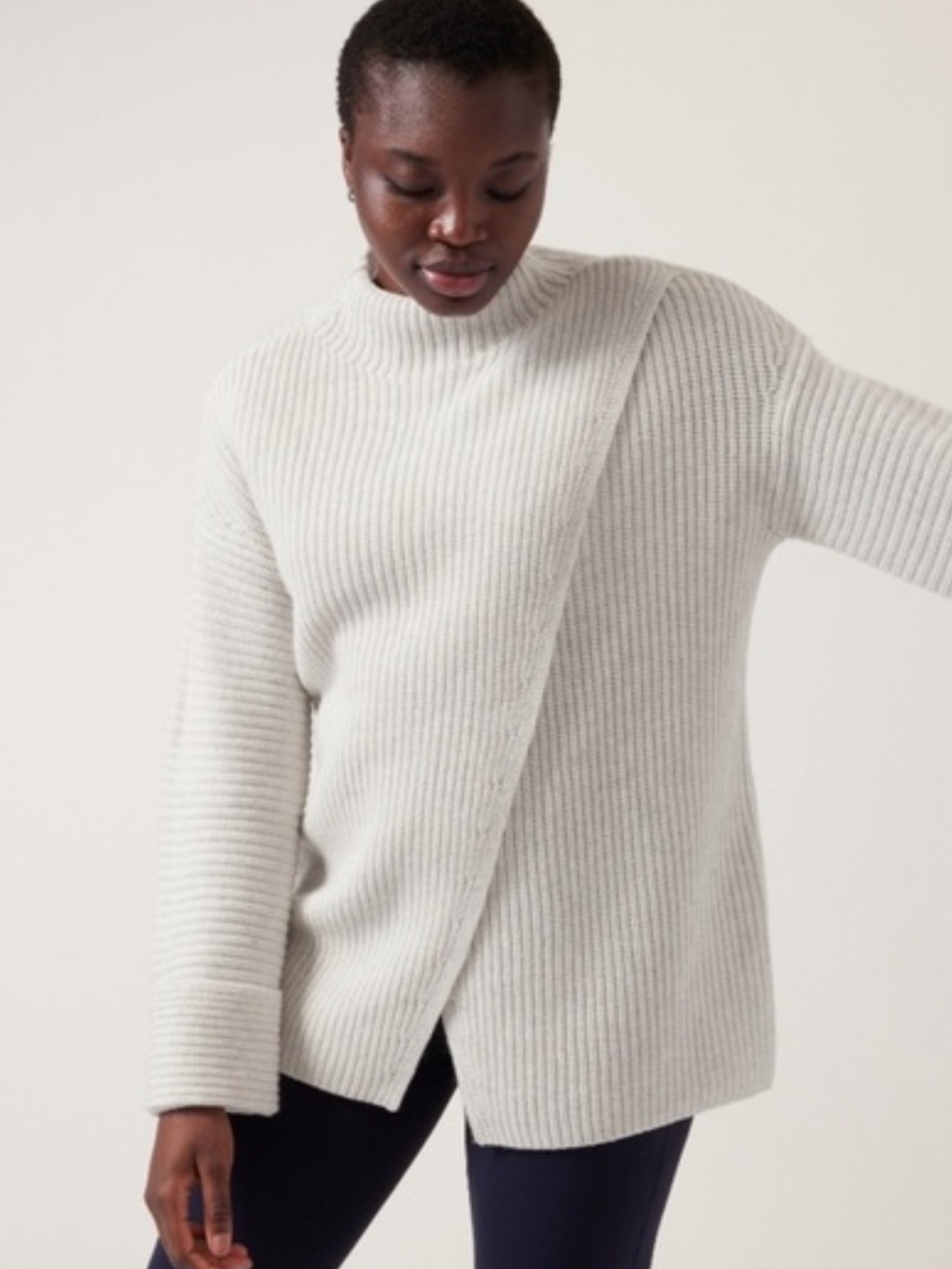🩶 Athleta Azalea Sweater Merino Wool/Cashmere Cream/Grey L EUC Minimalist Luxe